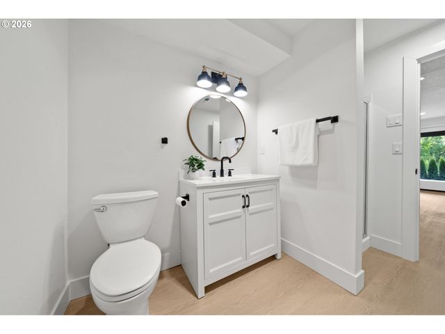 11110 Se EVERGREEN Hwy, Vancouver, WA 98664