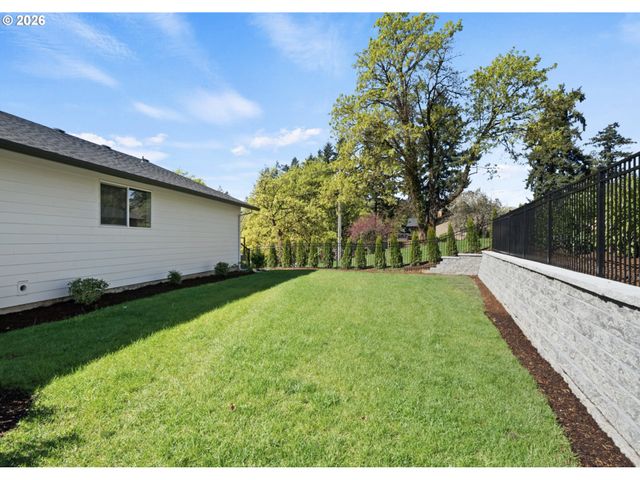 11110 Se EVERGREEN Hwy, Vancouver, WA 98664
