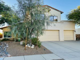 780 S Shadowtree Place, Tucson, AZ 85748