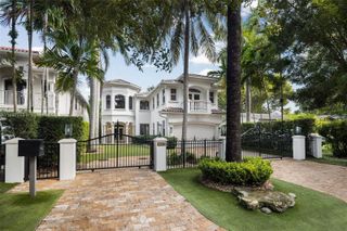 4065 Battersea Rd, Coconut Grove, FL 33133