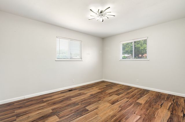 1409 Dorothy Street NE, Albuquerque, NM 87112