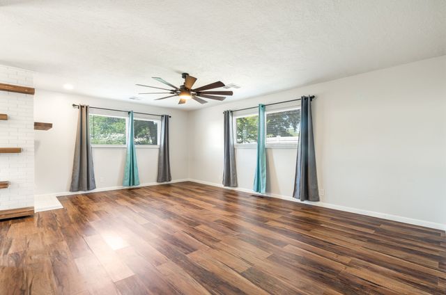 1409 Dorothy Street NE, Albuquerque, NM 87112