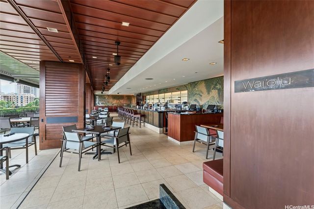 223 Saratoga Road 1422, Honolulu, HI 96815