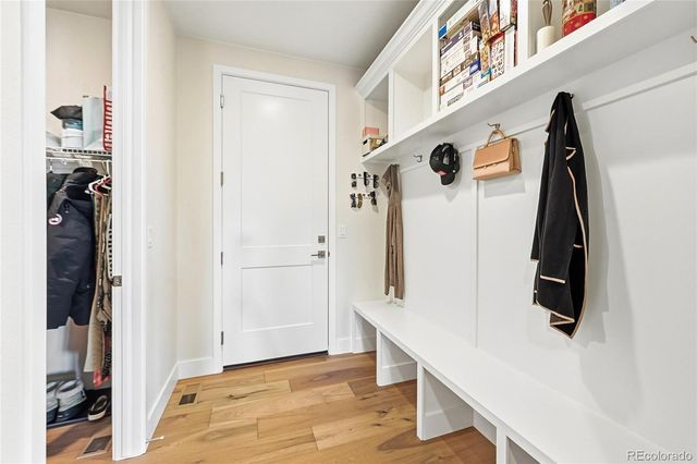 9158 Star Fall Circle, Littleton, CO 80125