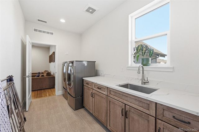 9158 Star Fall Circle, Littleton, CO 80125