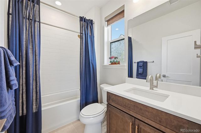 9158 Star Fall Circle, Littleton, CO 80125