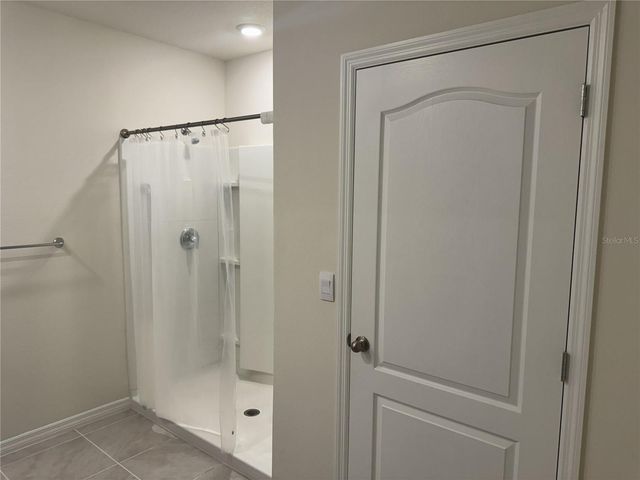 1061 FIG STREET, Tavares, FL 32778