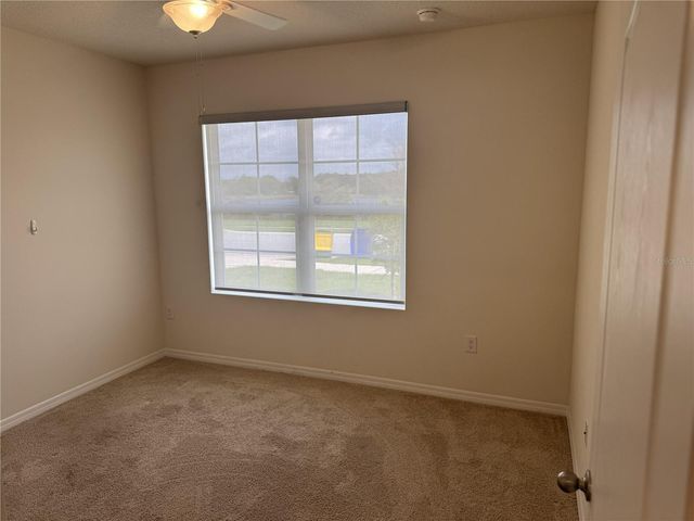 1061 FIG STREET, Tavares, FL 32778