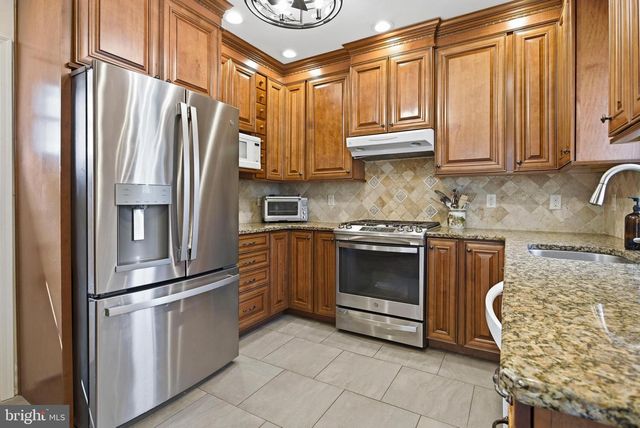 614 DREXEL AVE, Drexel Hill, PA 19026