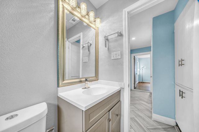 1614 Briarwood Lane, Irving, TX 75061