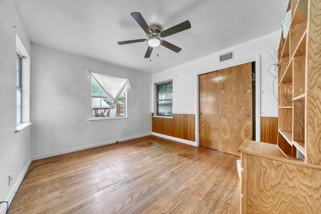 1614 Briarwood Lane, Irving, TX 75061