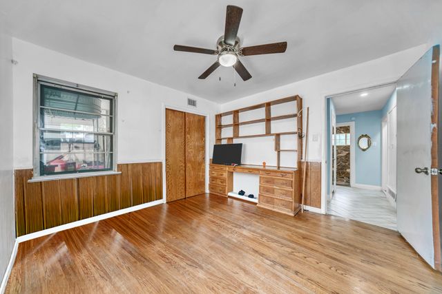 1614 Briarwood Lane, Irving, TX 75061