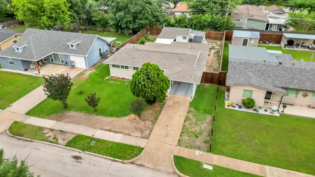1614 Briarwood Lane, Irving, TX 75061