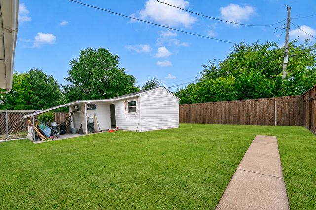 1614 Briarwood Lane, Irving, TX 75061