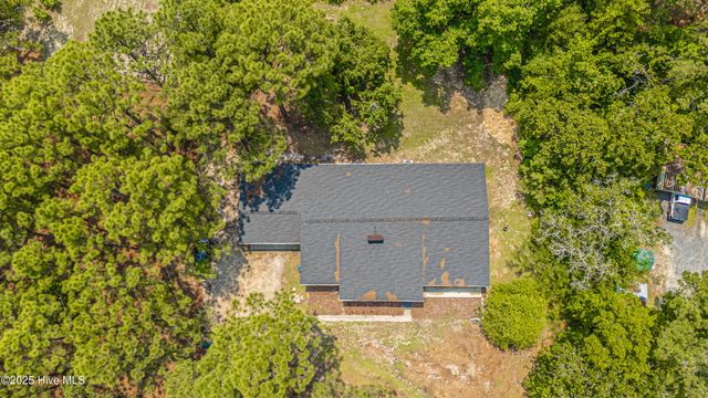 1103 Hylan Avenue, Hamlet, NC 28345