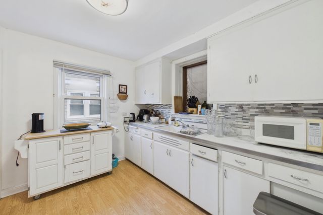 10718 S Trumbull Avenue, Chicago, IL 60655