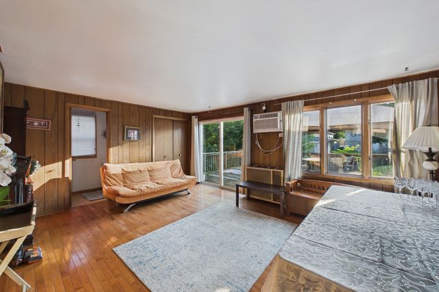 10718 S Trumbull Avenue, Chicago, IL 60655