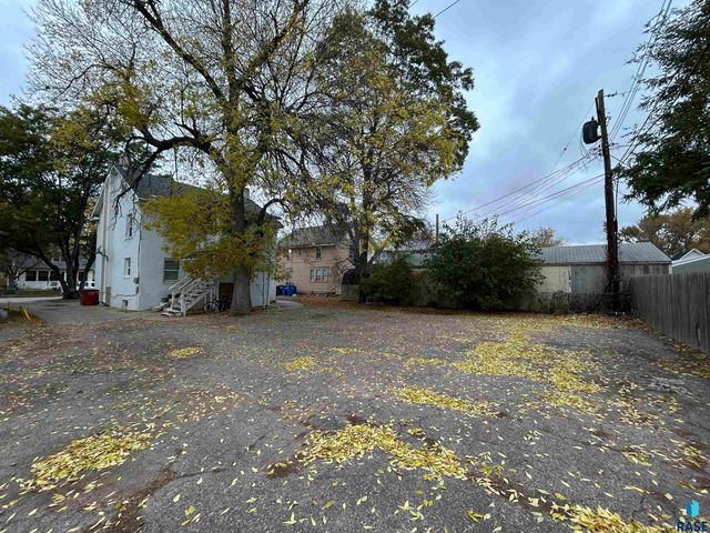 310 N Van Eps Ave Avenue, Sioux Falls, SD 57103