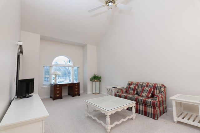 808 Castleford Cir Apt 3F, Myrtle Beach, SC 29572