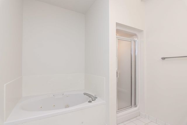 808 Castleford Cir Apt 3F, Myrtle Beach, SC 29572