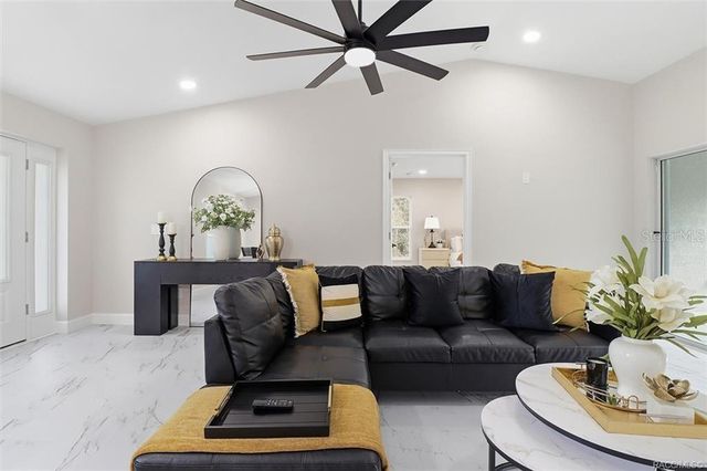 7821 N SARAZEN DRIVE, Citrus Springs, FL 34434