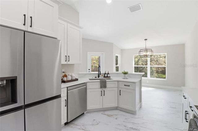 7821 N SARAZEN DRIVE, Citrus Springs, FL 34434