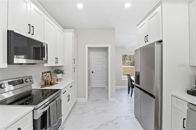 7821 N SARAZEN DRIVE, Citrus Springs, FL 34434