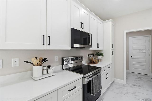 7821 N SARAZEN DRIVE, Citrus Springs, FL 34434