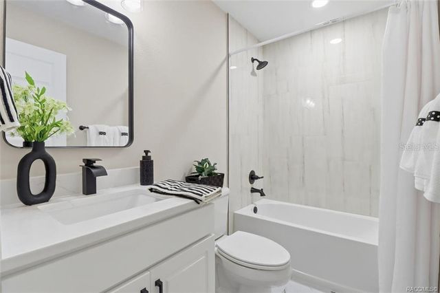 7821 N SARAZEN DRIVE, Citrus Springs, FL 34434