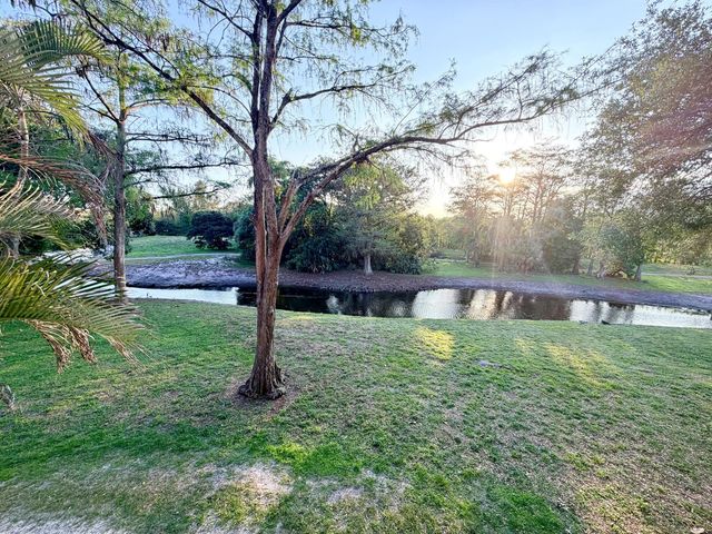 6260 S Falls Cir Drive 201, Lauderhill, FL 33319
