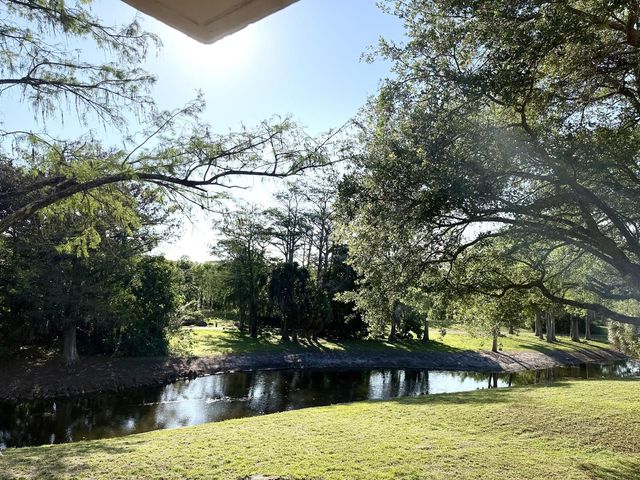 6260 S Falls Cir Drive 201, Lauderhill, FL 33319