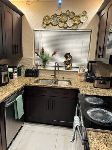 833 Briggs Street Street, West Palm Beach, FL 33405