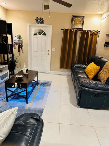 833 Briggs Street Street, West Palm Beach, FL 33405