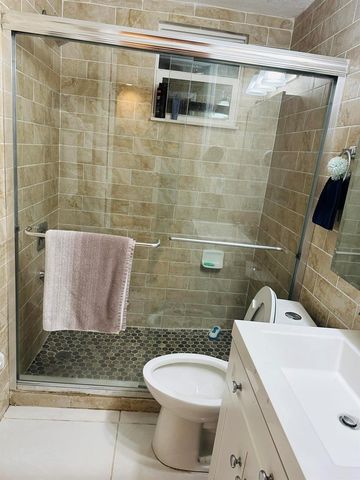 833 Briggs Street Street, West Palm Beach, FL 33405
