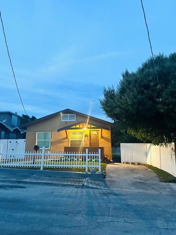 833 Briggs Street Street, West Palm Beach, FL 33405