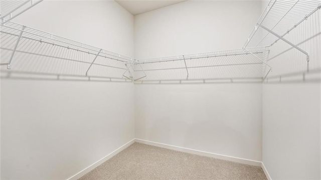 200 Lake Meadows Drive, Smithville, MO 64089