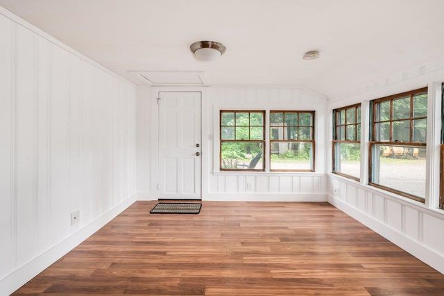 348 Dover Point Road, Dover, NH 03820