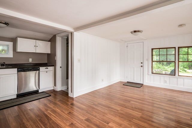 348 Dover Point Road, Dover, NH 03820