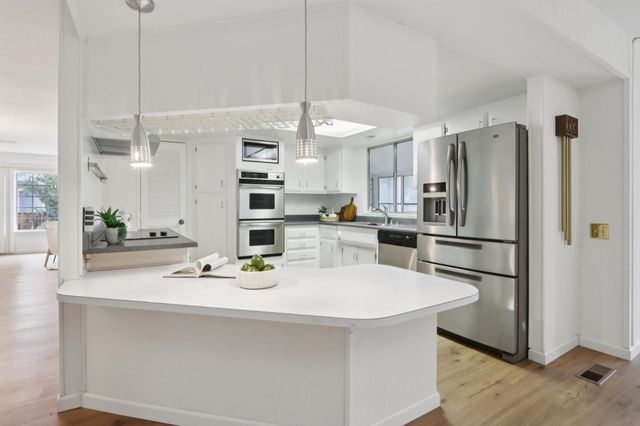 160 A Quail Hollow Drive 160A, San Jose, CA 95128