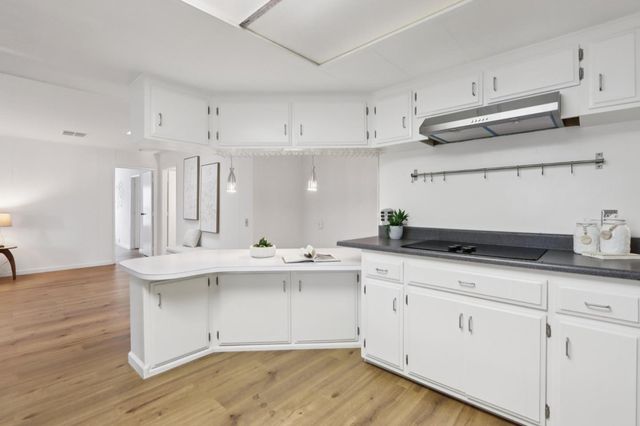 160 A Quail Hollow Drive 160A, San Jose, CA 95128