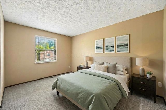 4031 Freedom Ridge Court, Columbus, OH 43230