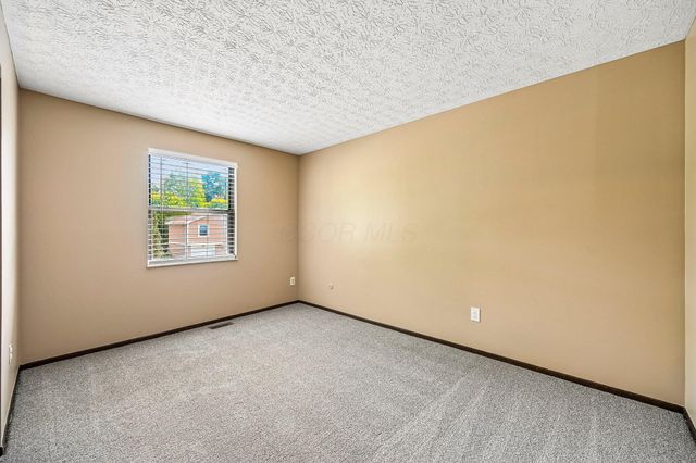 4031 Freedom Ridge Court, Columbus, OH 43230