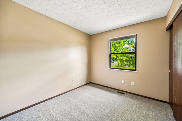 4031 Freedom Ridge Court, Columbus, OH 43230