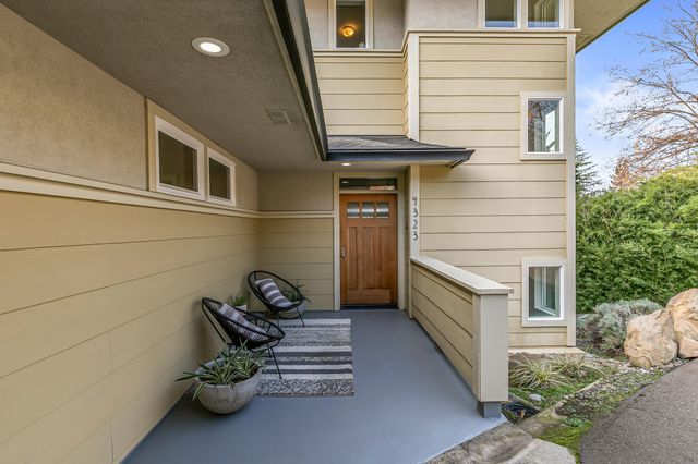 4323 Murryhill Terrace, Medford, OR 97504