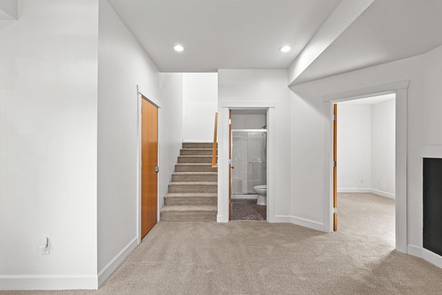 4323 Murryhill Terrace, Medford, OR 97504