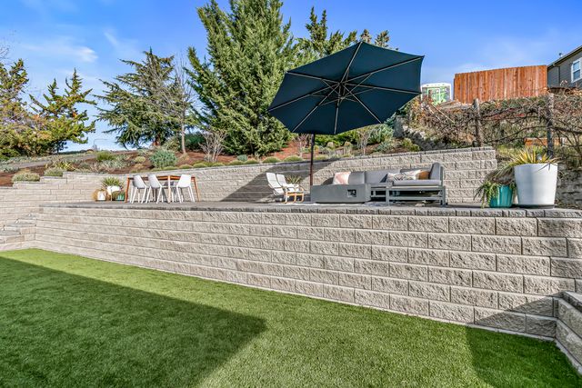 4323 Murryhill Terrace, Medford, OR 97504