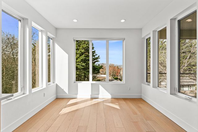 4323 Murryhill Terrace, Medford, OR 97504