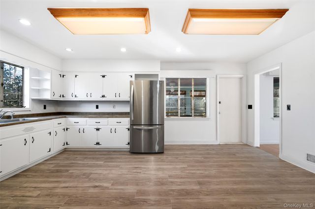 530 West Street, Harrison, NY 10528