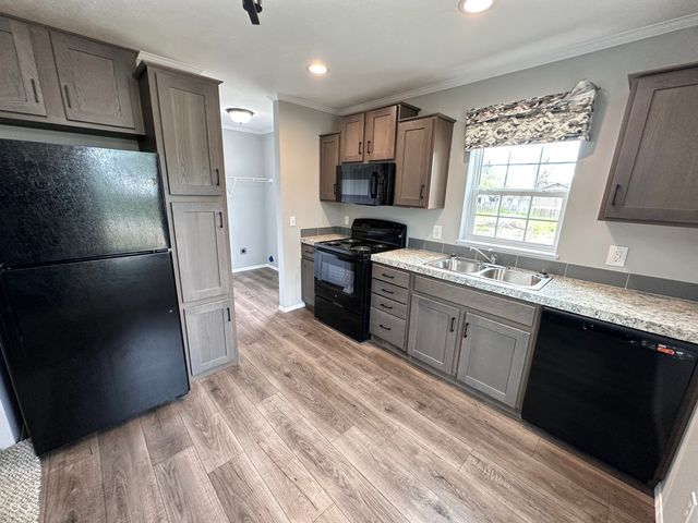 2219 E Fowler Street, Anderson, IN 46012