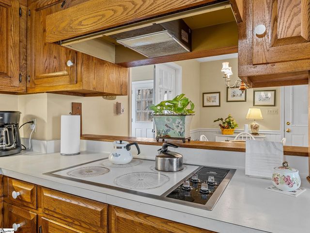 305 Saugus Road, Spartanburg, SC 29307